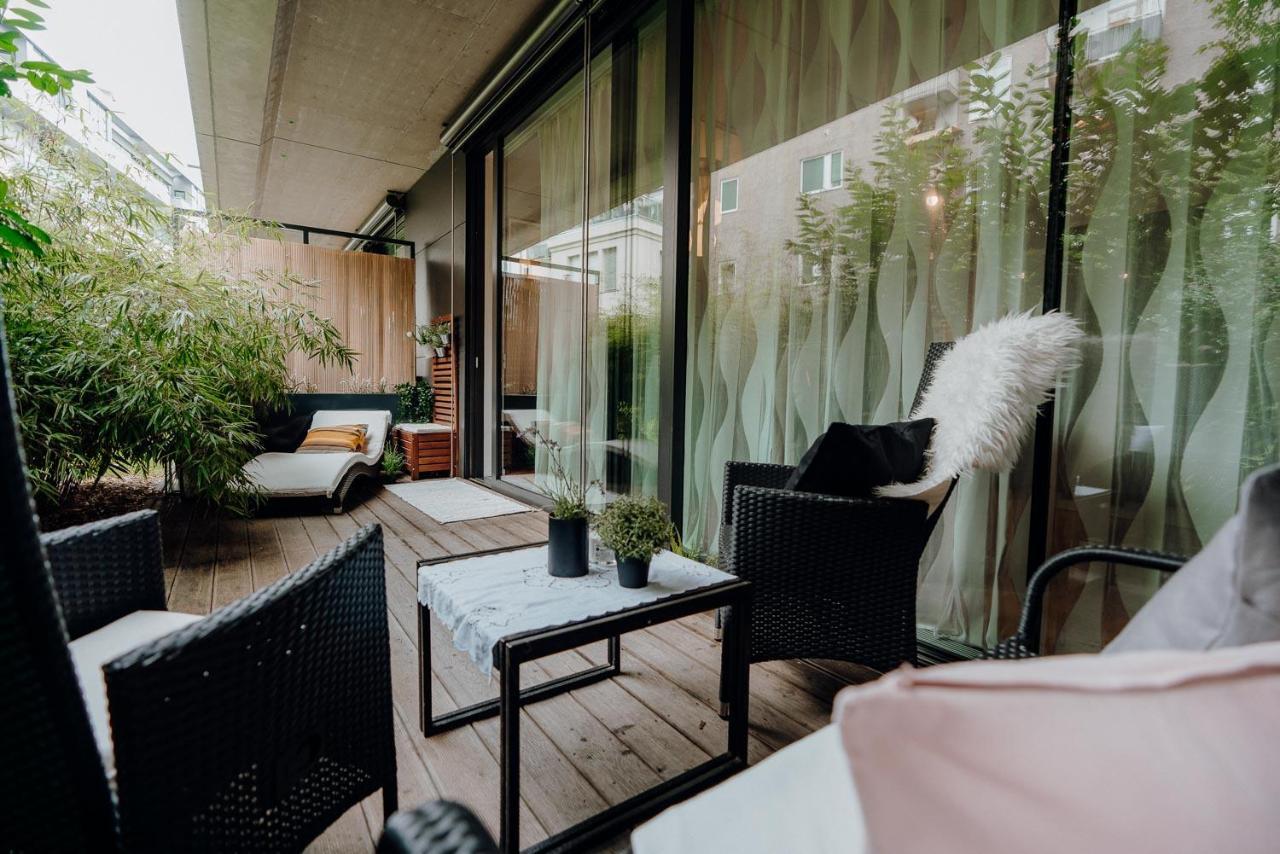 Luxury Downtown Appartement Mit Garage Graz Luaran gambar