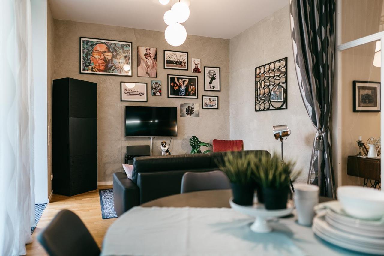 Luxury Downtown Appartement Mit Garage Graz Luaran gambar