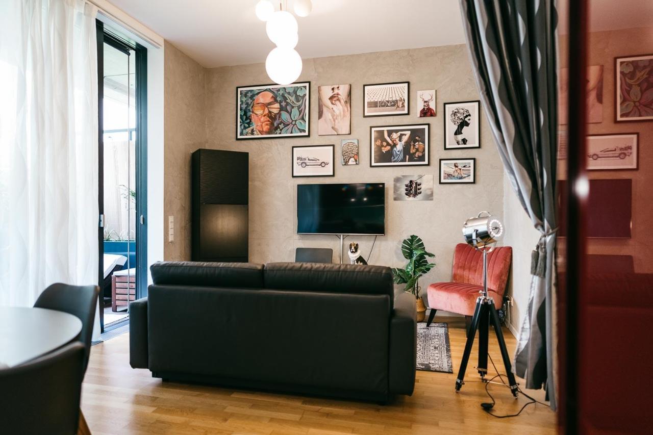 Luxury Downtown Appartement Mit Garage Graz Luaran gambar